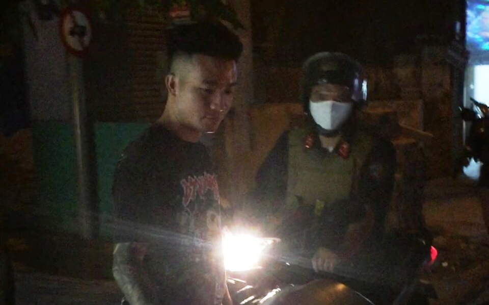 Tiểu đoàn Cảnh sát Cơ động: Phát hiện 9 trường hợp ra khỏi nhà sau 22h không có lý do chính đáng